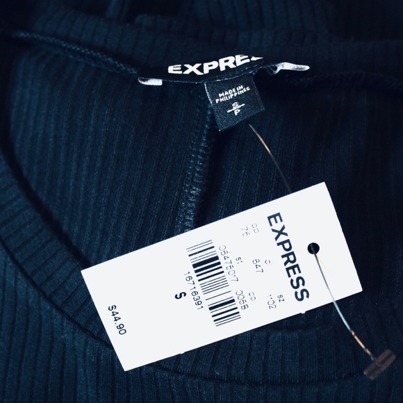 NWT - Express Navy Blue Ribbed Tie-Front Waist Top - Size Small - Picture 4 of 4